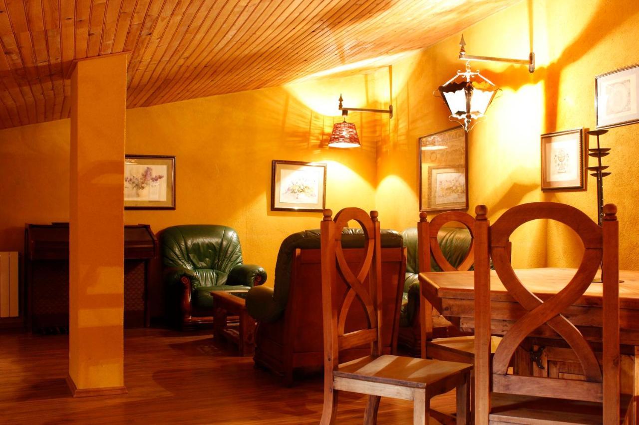 Hostatgeria Sant Jaume Hotel Corachar Eksteriør billede