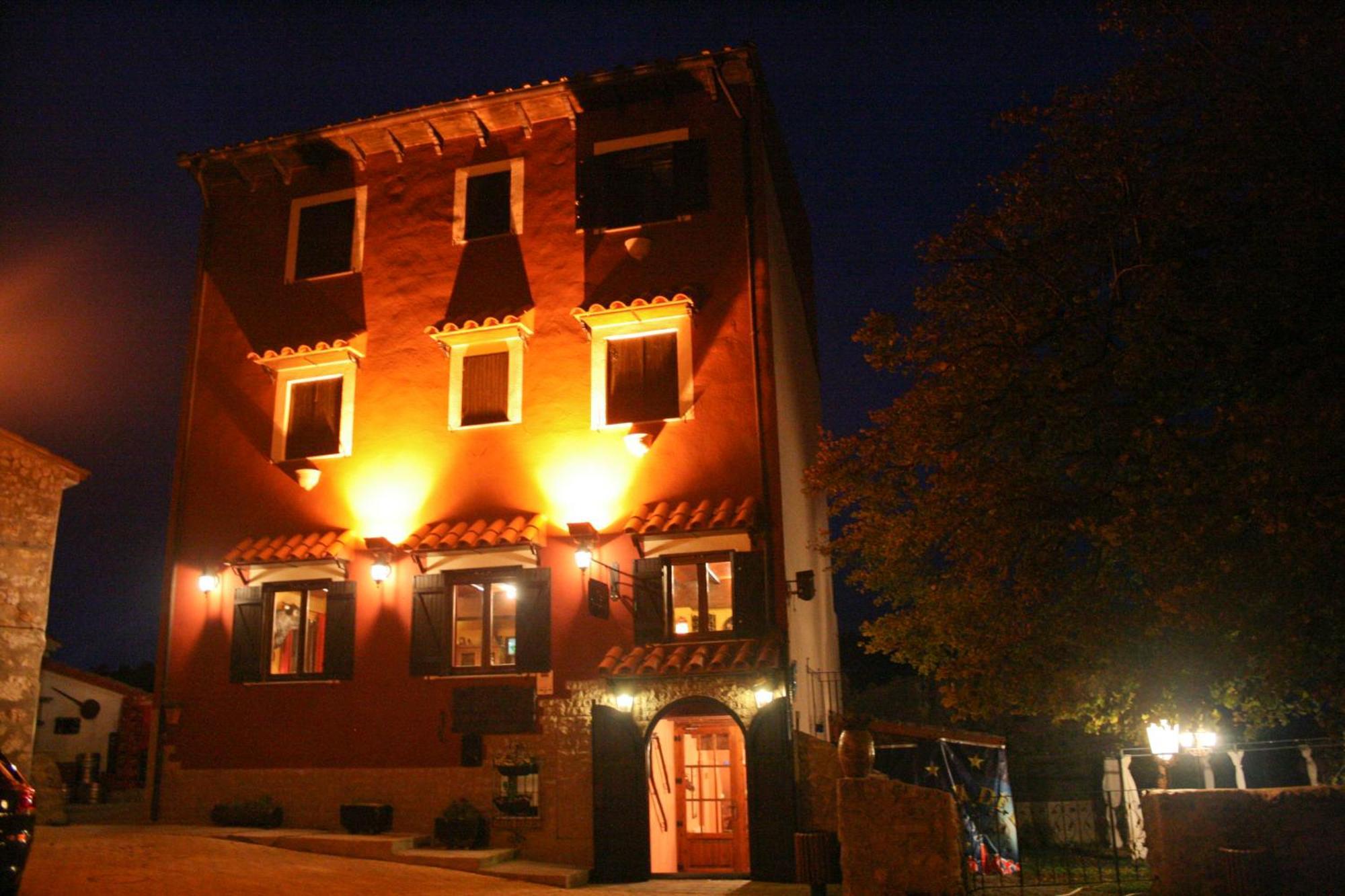 Hostatgeria Sant Jaume Hotel Corachar Eksteriør billede